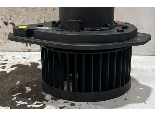 Вентилятор печки       Volvo C70