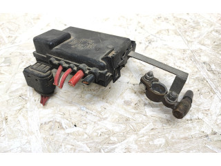 Блок предохранителей 1J0937550, 1J0937617D Volkswagen Golf IV