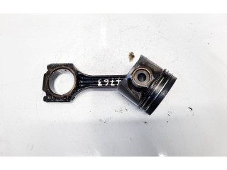  Поршень с шатуном    Volkswagen PASSAT B4  