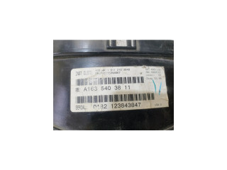 Přístrojová deska Mercedes-Benz ML W163 2002 A1635403811