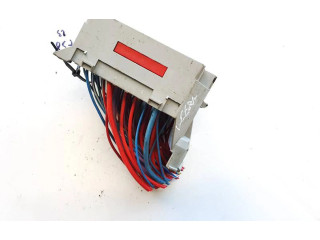 Блок предохранителей  9162439, 9162439   Volvo V70    