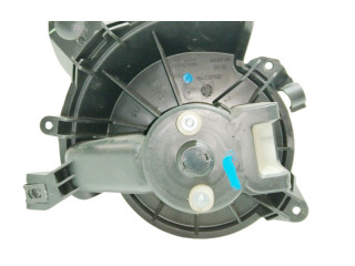 Вентилятор печки 164230100 Fiat Grande Punto