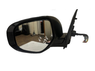 Зеркало электрическое Mitsubishi Outlander 2013 - 2021 года