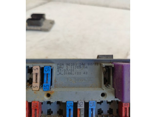 Рулевая рейка Блок предохранителей 962802448002, PSA962802448002 Peugeot 406 1999 - 2006 года