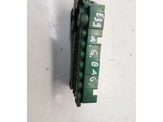 Pojistková skříňka 8387541, 18483 BMW 5 E39 2001