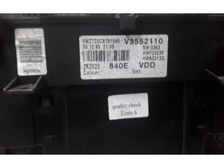 Панель приборов 2K0920840E Volkswagen Caddy