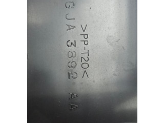 Блок предохранителей GJA3890AE, GJA3892AA Jaguar XJ X308