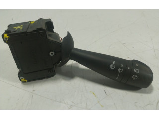 Ручка стеклоочистителей 8201168008, 255679575R Dacia Sandero