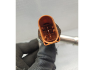 Топливная рампа 03F133320C   Skoda Yeti (5L)   для двигателя CBZB