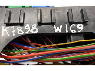 Pojistková skříňka 1695450001 Mercedes-Benz A W169 2005