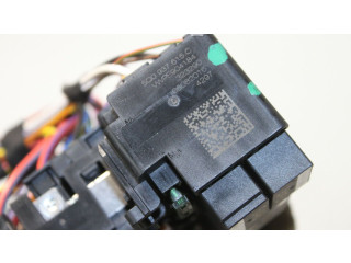 Pojistková skříňka 5Q0937615C Audi A3 S3 8V 2016