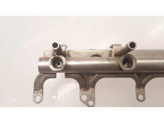 Vstřikovací lišta 06J133317 Audi A3 S3 A3 Sportback 8P pro benzínový motor 1.8 CDA