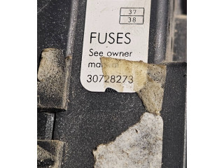 Блок предохранителей 30728273   Volvo V70    
