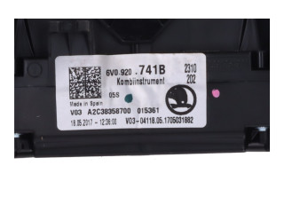 Панель приборов 6V0920741B   Skoda Fabia Mk3 (NJ)       