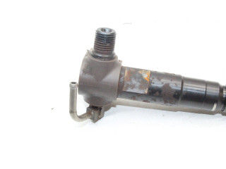 Vstřikovač 16613AA040 Subaru Outback (BS) EE20Z