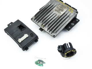 Комплект блоков управления 8200513113, 8200593576 Dacia Logan I