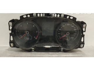 Панель приборов 5G0920861A Volkswagen Golf VII