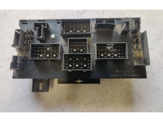 Pojistková skříňka 171941813D Volkswagen PASSAT B3 1991