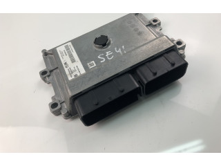 Блок управления двигателя 9846386780   Citroen C3 Picasso