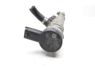 Топливная рампа 30777576, 0281002712   Volvo V70  