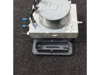 Рулевая рейка 134474500A, 0111457340 Tesla Model 3 2017 - года