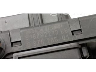 Блок предохранителей 6911922, 6978265   BMW Z4 E85 E86    