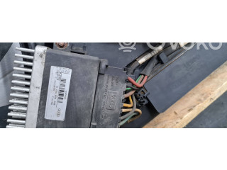 Вентилятор радиатора     8K0121003P    Audi Q5 SQ5 