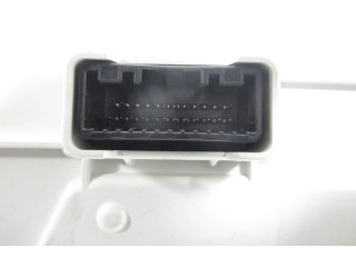 Přístrojová deska Toyota Land Cruiser (J120) 2011 8380060X80