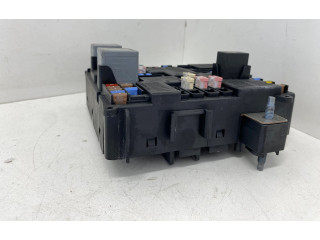 Блок предохранителей 32212298 Volvo XC90