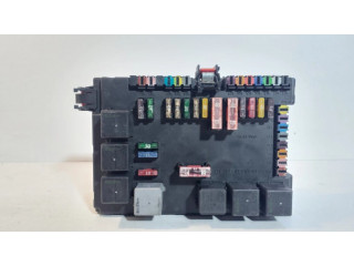 Pojistková skříňka A2215403862, A2215403250 Mercede-Benz S W221 2007