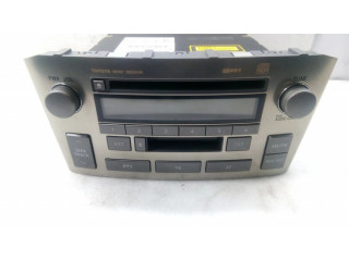 Радио/ проигрыватель CD/DVD / навигация