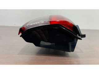 Задний фонарь правый сзади Mitsubishi Outlander IV 2021- года