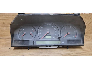 Панель приборов 9168144   Volvo S70  V70  V70 XC       