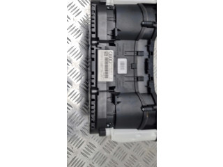 Панель приборов 8U0920990E Audi Q3 8U