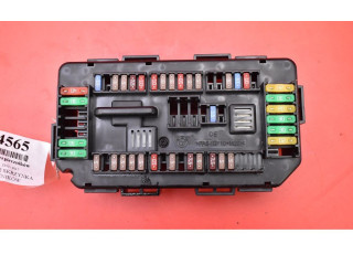 Блок предохранителей 9389068, 9389068 BMW Z4 E89