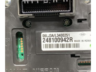 Панель приборов Renault Clio V