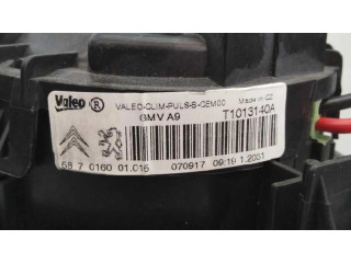 Вентилятор печки    587016001015, E3-B2-39-1   Peugeot 2008 II