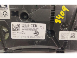 Панель приборов 5G1920750D   Volkswagen Golf VII       