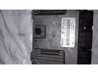 Блок управления двигателя 0281011969, 8200311539 Renault Megane II