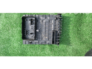 Блок предохранителей 1K0937125D Audi Q3 8U