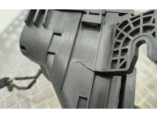 Блок предохранителей AV1T14K012GLD Ford B-MAX