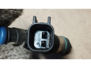 Vstřikovač 04591986AA   Chrysler Town & Country V  pro benzínový motor 4.0  