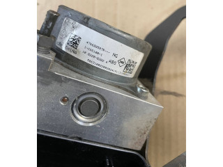 Блок АБС 476608587r Dacia Dokker - года