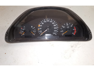 Přístrojová deska Mercedes-Benz E W210 2001 2105401448