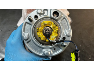 Подушка безопасности водителя 33784579703   BMW 3 F30 F35 F31