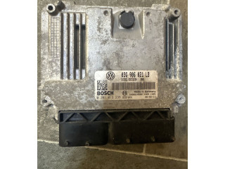 Блок управления двигателя 03G906021LB, 1039S14582 Skoda Octavia Mk2 (1Z)