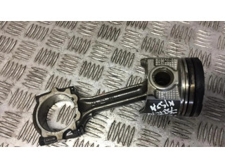 Поршень с шатуном Nissan Almera N16 для дизельного двигателя 2.2