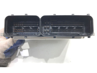 Řídící jednotka 04L987389K   Volkswagen Caddy 2017