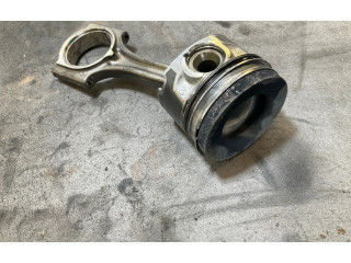  Поршень с шатуном DV5RD   Peugeot Partner III  