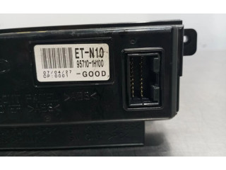 Дисплей    957101H100   KIA Ceed